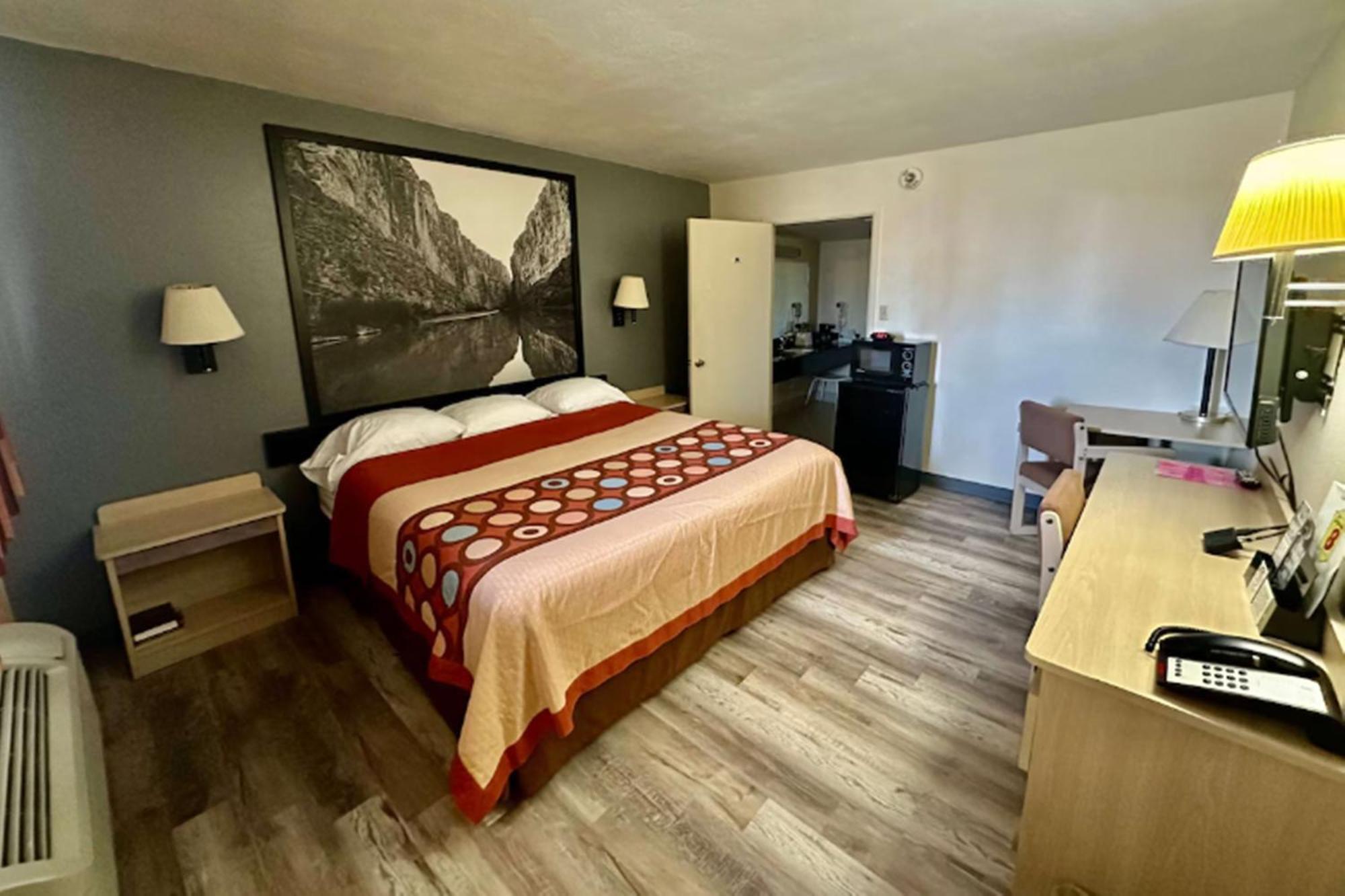 Super 8 By Wyndham Athens Tx Hotell Rom bilde